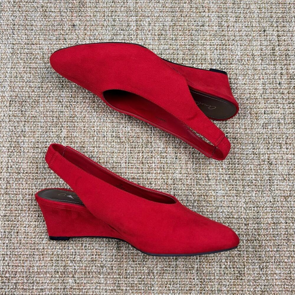 👠 Amelia Grace Red Suede Slingback Wedge Heels | Size 7.5